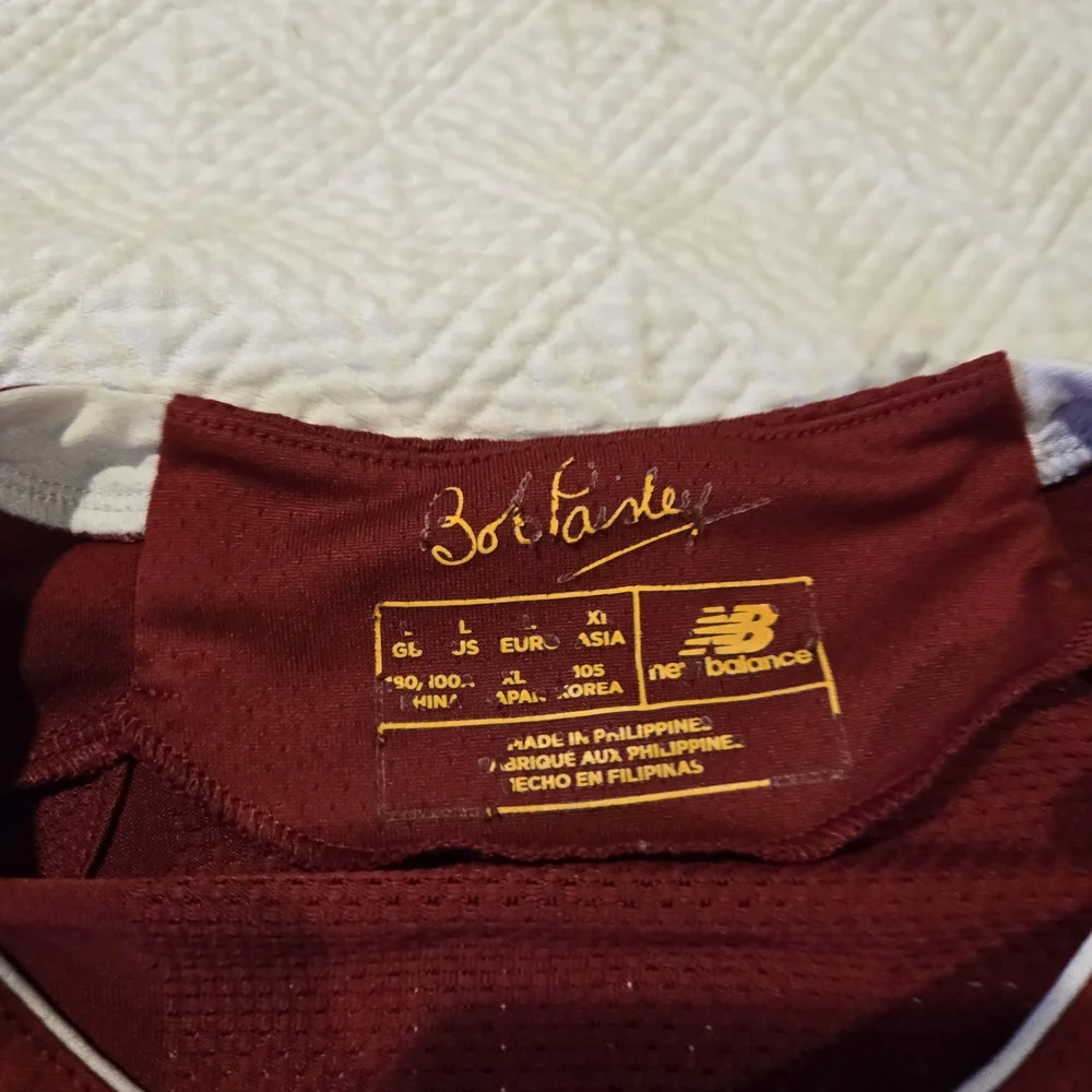 2019 Liverpool FC Soccer Jersey - Mohamed Salah - Picture 3 of 7